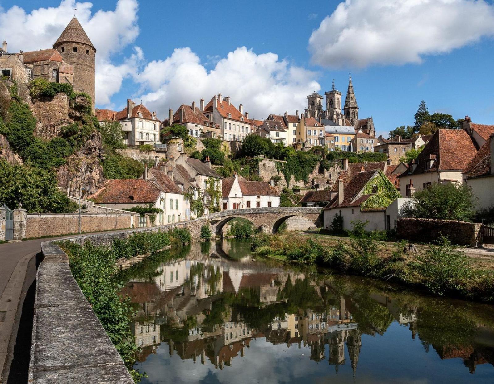 Au 10 Le Long Du Canal Fain-Les-Montbard エクステリア 写真